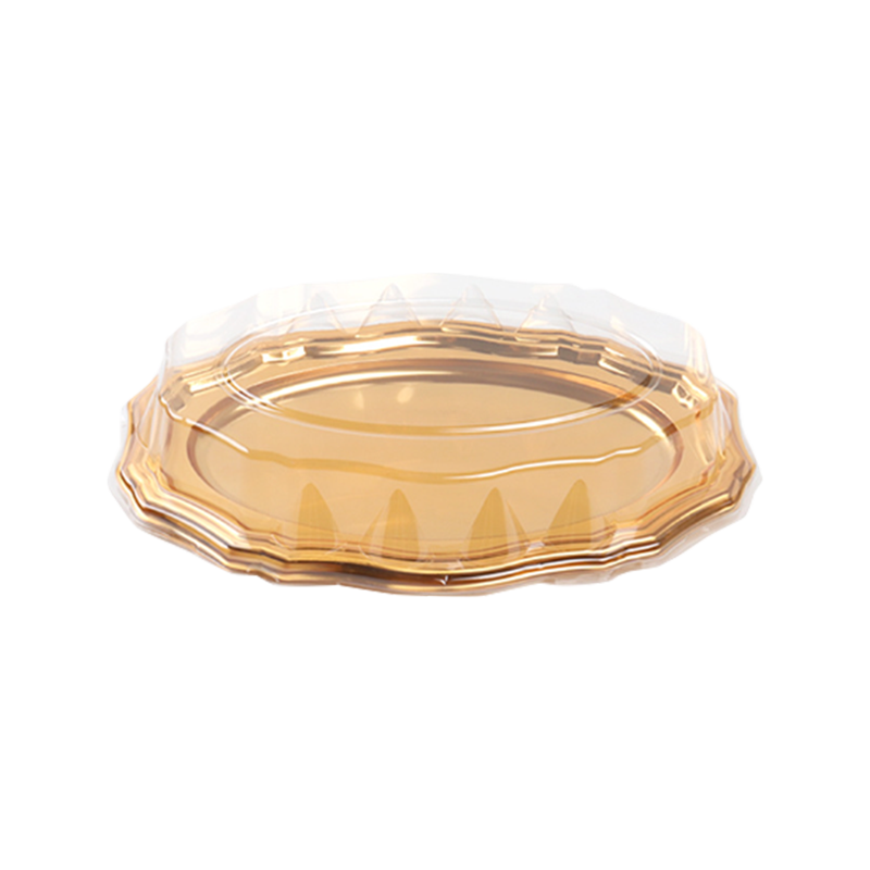 Goldenes Kuchenblech aus Kunststoff