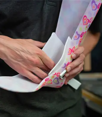 Einwegverpackung für Lebensmittelgeschirr aus Kunststoff